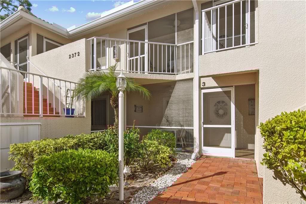 2372 Hidden Lake Dr 803, Naples, FL 34112-22