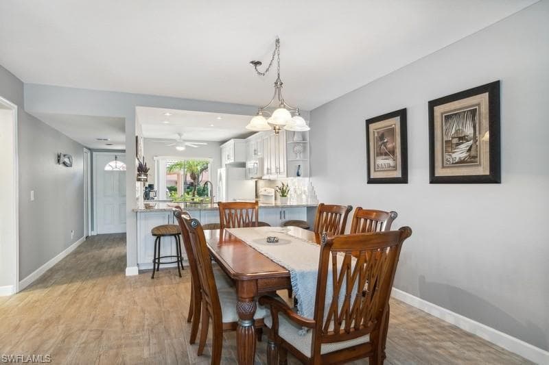 2372 Hidden Lake Dr 803, Naples, FL 34112-7