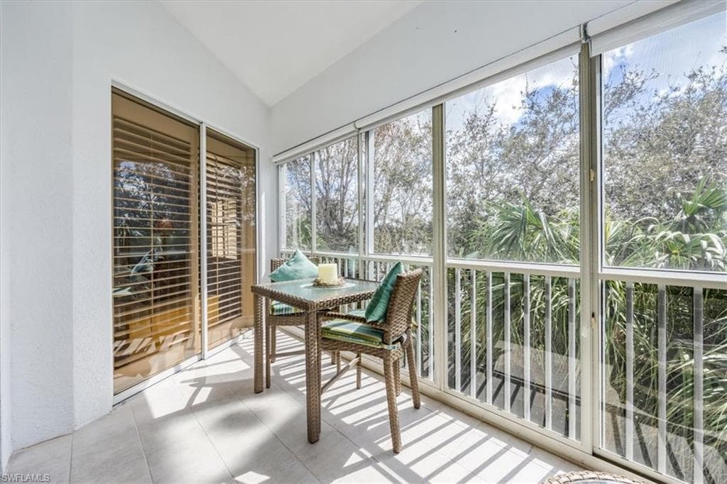 7725 Pebble Creek Cir 8-303, Naples, FL 34108-24