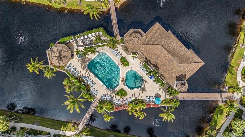 7725 Pebble Creek Cir 8-303, Naples, FL 34108-26