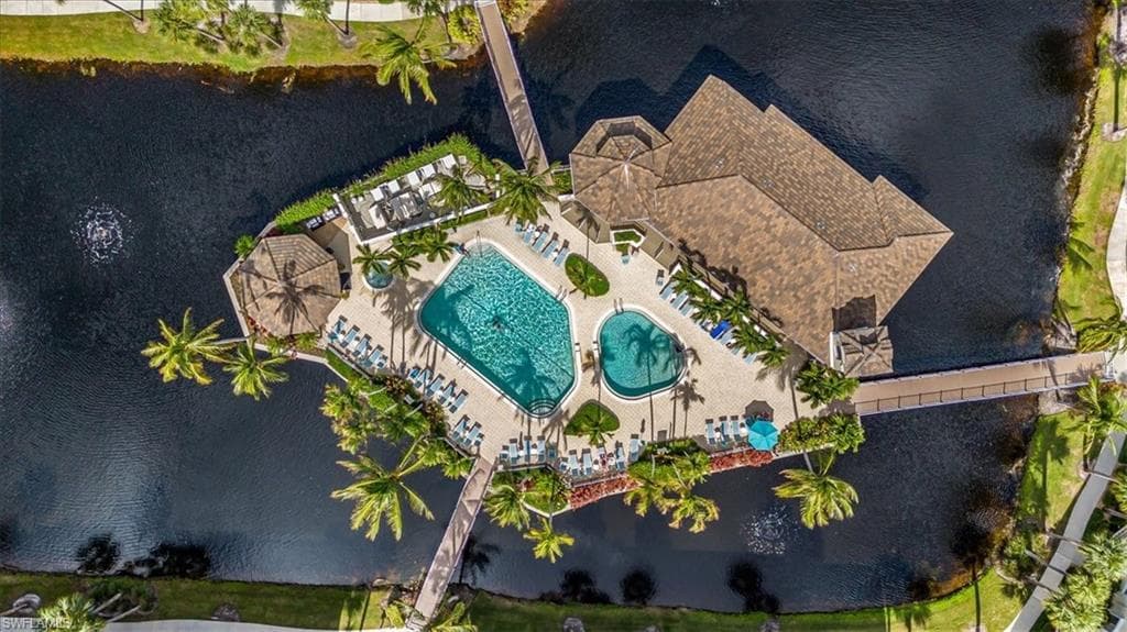 7725 Pebble Creek Cir 8-303, Naples, FL 34108-27