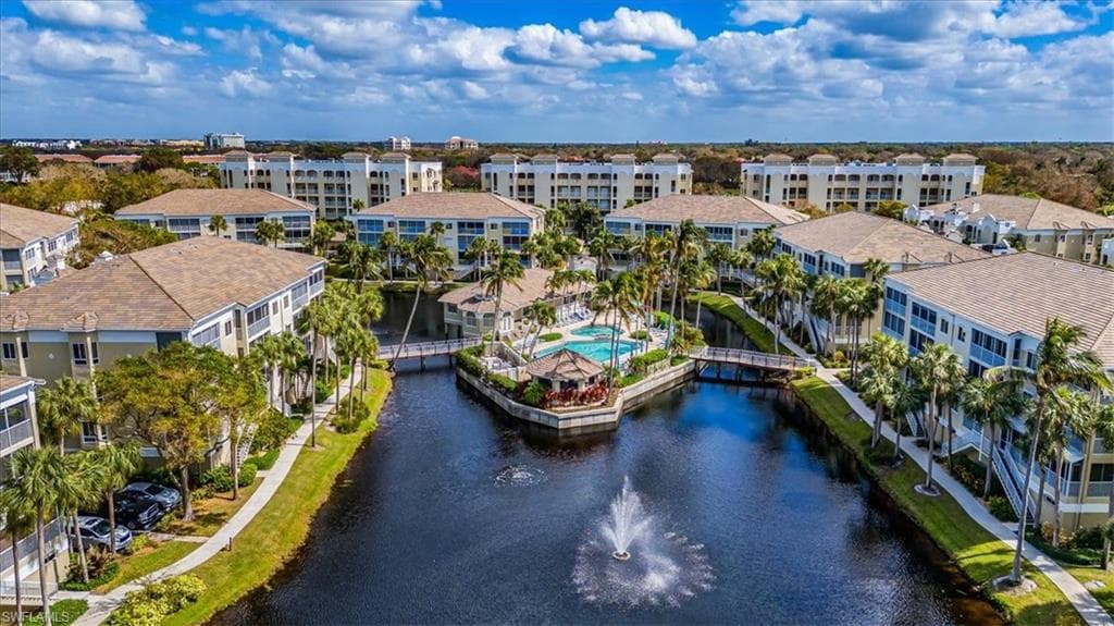 7725 Pebble Creek Cir 8-303, Naples, FL 34108-28