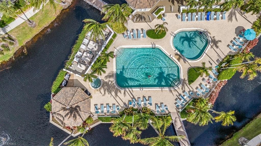 7725 Pebble Creek Cir 8-303, Naples, FL 34108-30