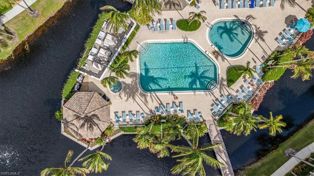 7725 Pebble Creek Cir 8-303, Naples, FL 34108-32