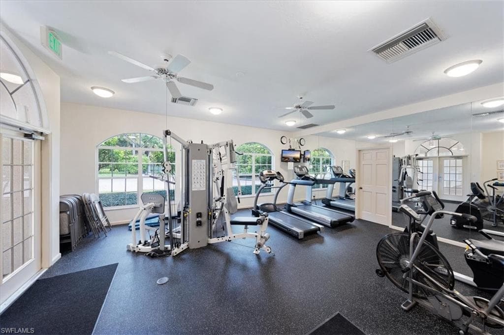 7725 Pebble Creek Cir 8-303, Naples, FL 34108-36