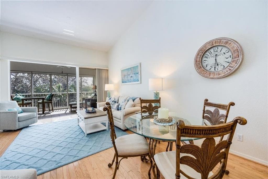 7725 Pebble Creek Cir 8-303, Naples, FL 34108-6