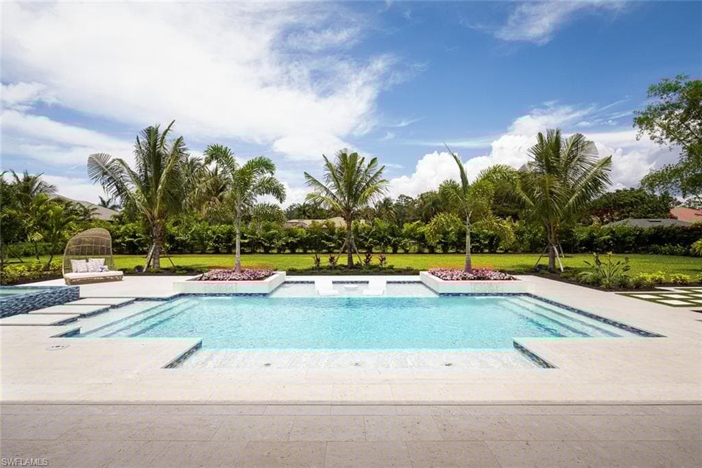 137 Tupelo Rd, Naples, FL 34108-42