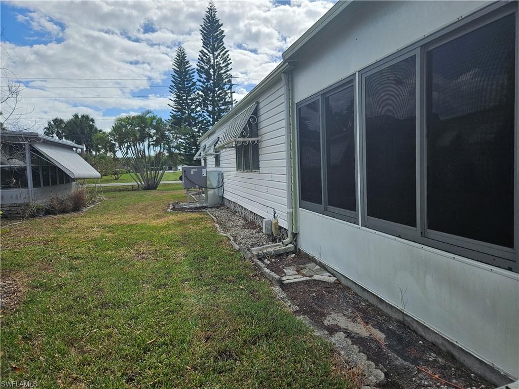 859 Manatee Rd, Naples, FL 34114-10