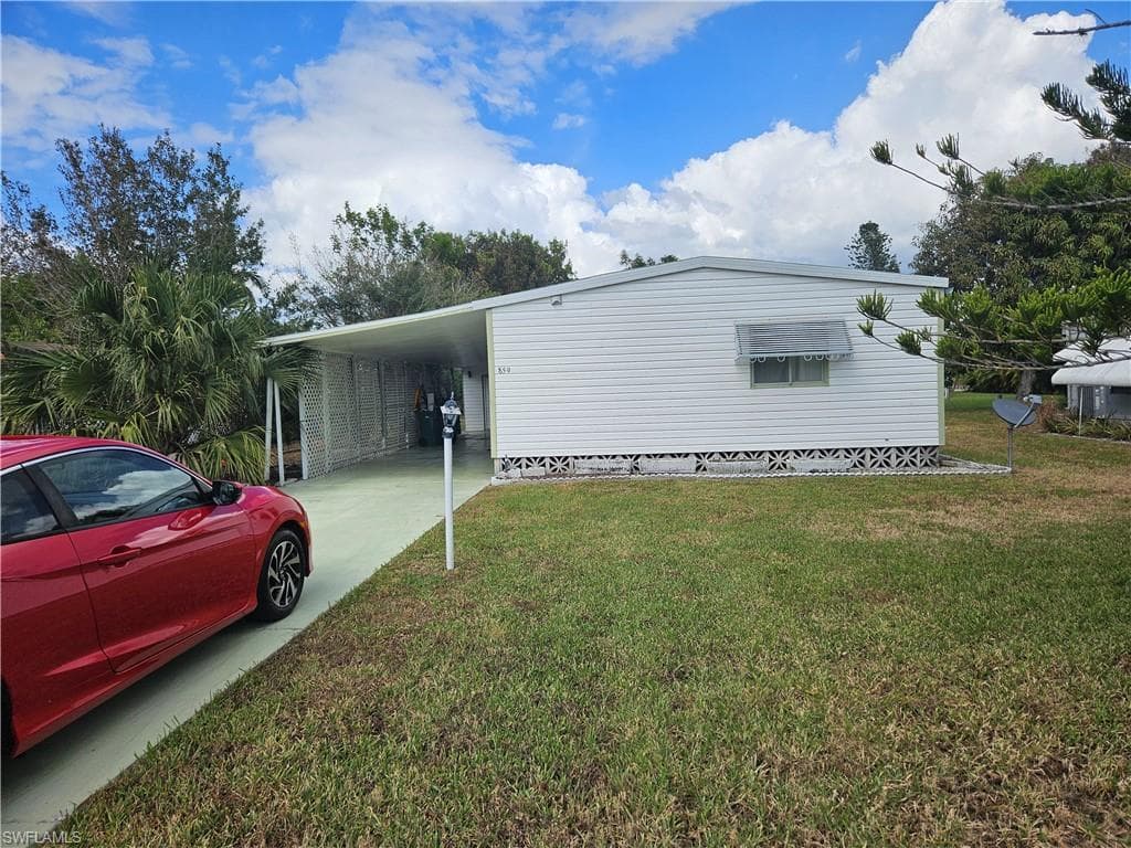 859 Manatee Rd, Naples, FL 34114-2