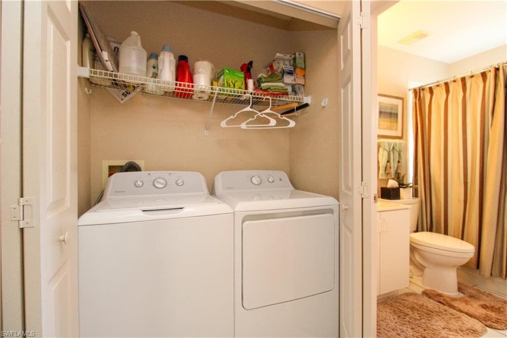 102 Pebble Shores Dr 204, Naples, FL 34110-30