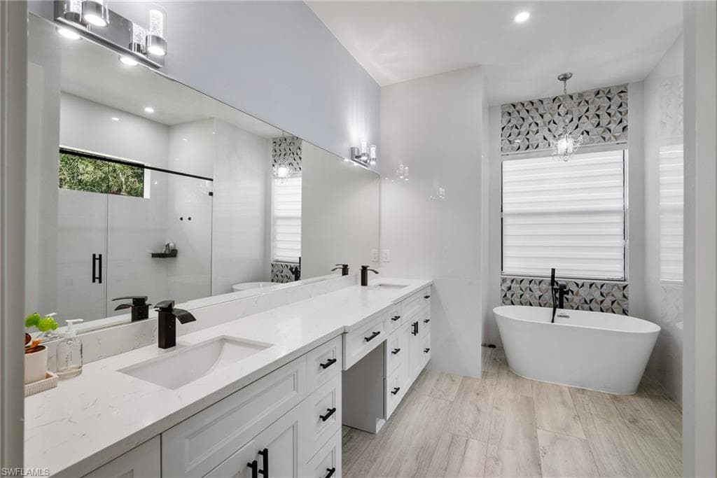 3810 2nd Ave SE, Naples, FL 34117-21