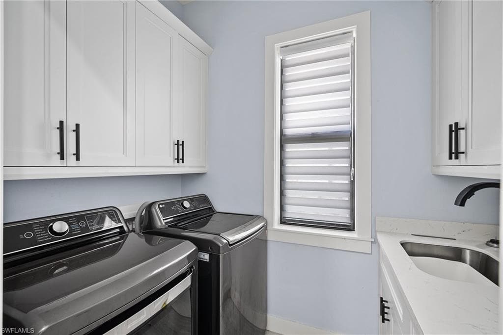 3810 2nd Ave SE, Naples, FL 34117-32