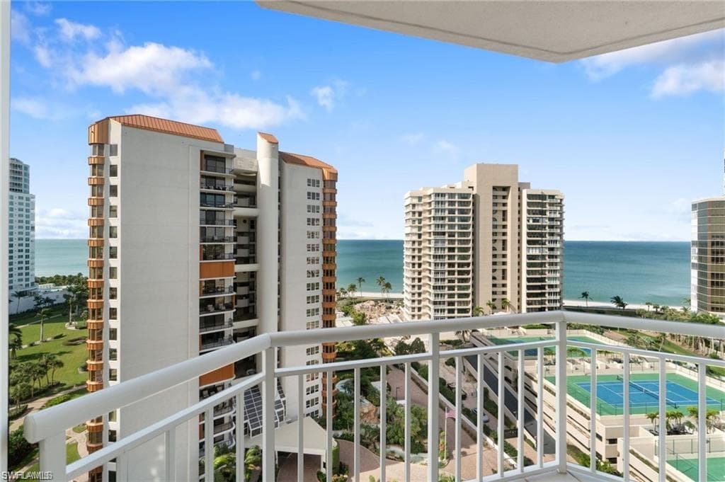 4255 Gulf Shore Blvd N 1205, Naples, FL 34103-32