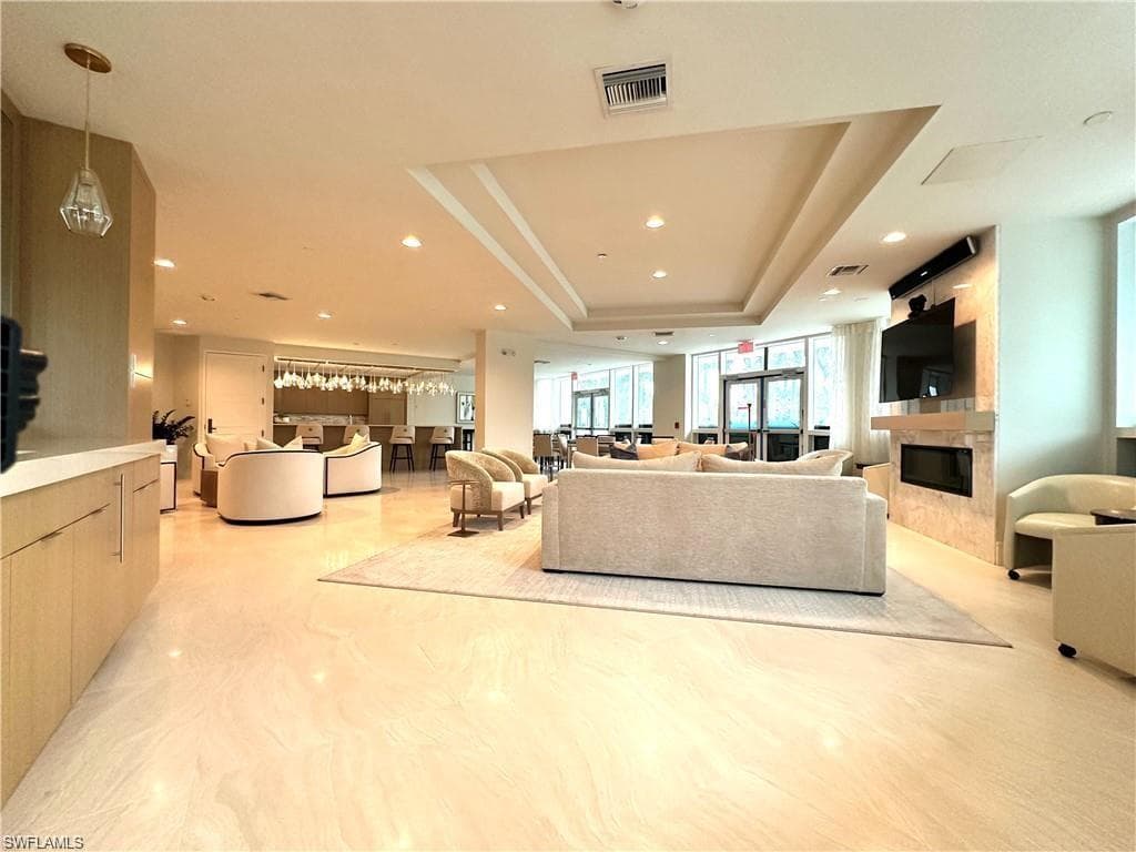 4255 Gulf Shore Blvd N 1205, Naples, FL 34103-44