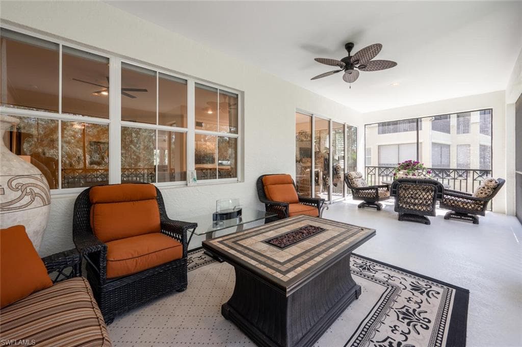 2843 Tiburon Blvd E 7-102, Naples, FL 34109-14