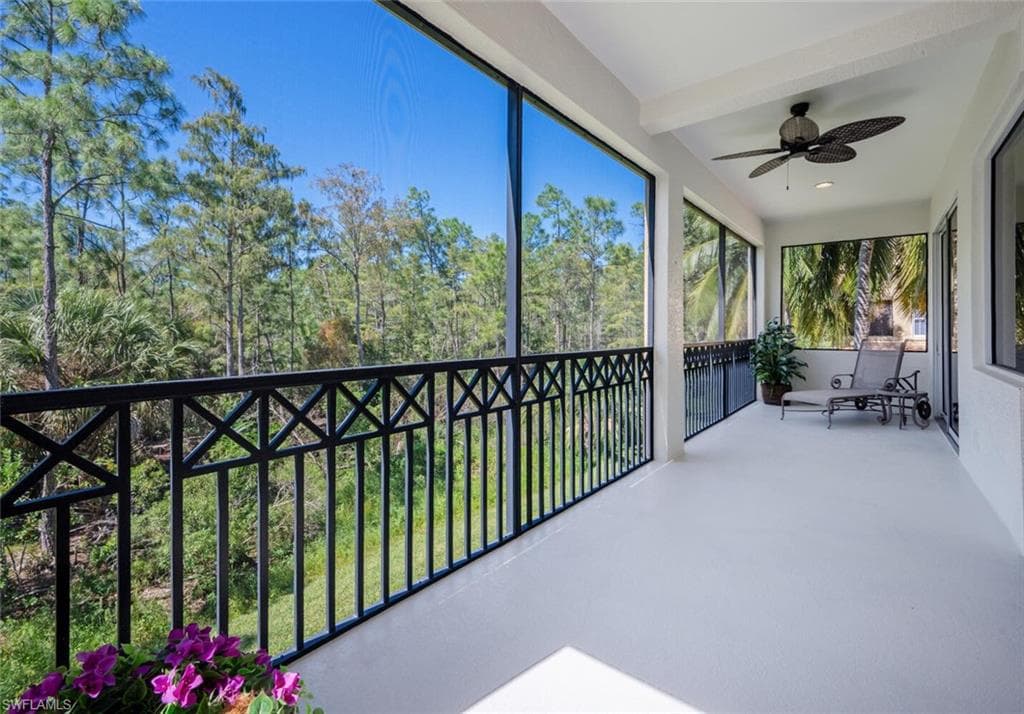2843 Tiburon Blvd E 7-102, Naples, FL 34109-18