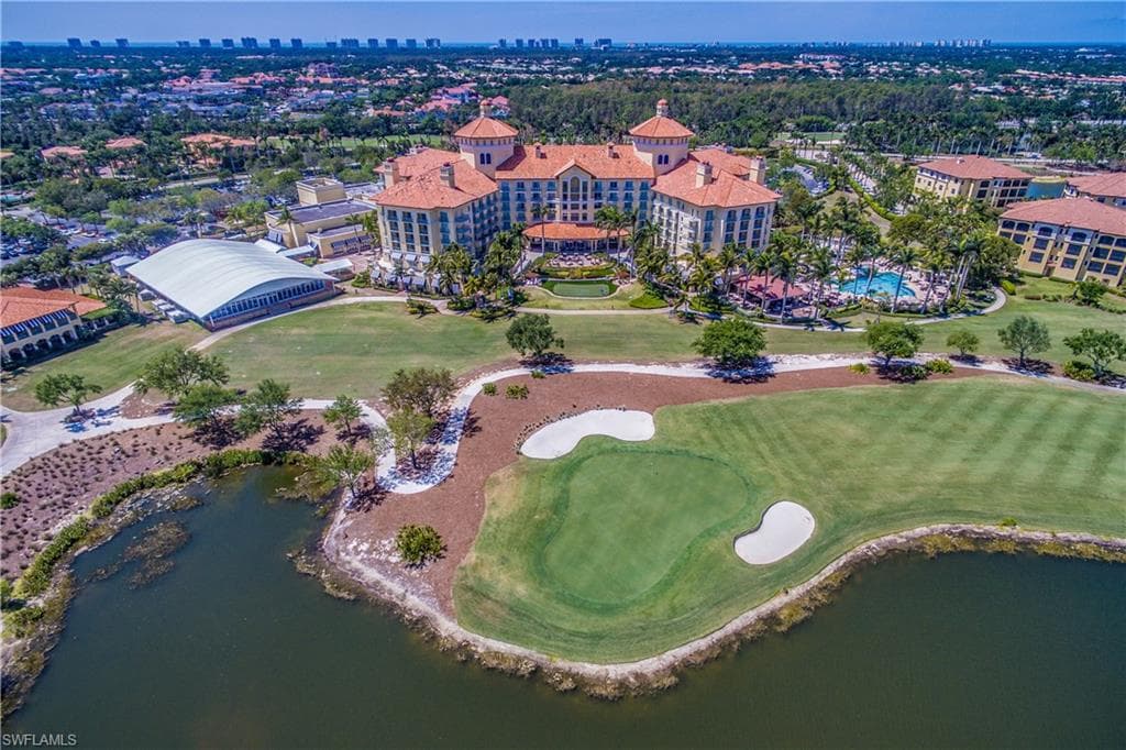 2843 Tiburon Blvd E 7-102, Naples, FL 34109-3