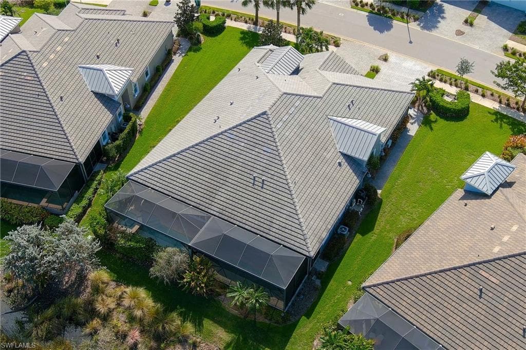 7022 Dominica Dr, Naples, FL 34113-38