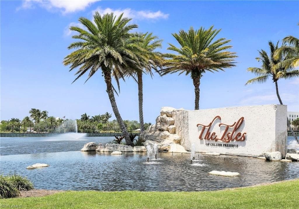 7022 Dominica Dr, Naples, FL 34113-39