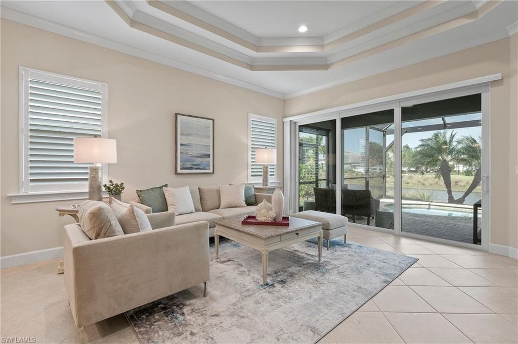 7022 Dominica Dr, Naples, FL 34113-3