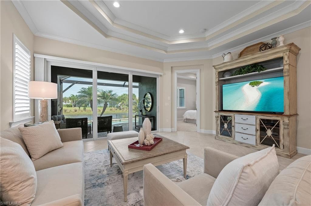 7022 Dominica Dr, Naples, FL 34113-4