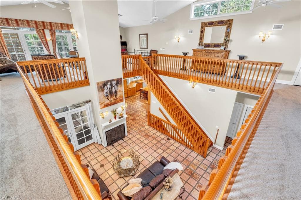 685 11th St NW, Naples, FL 34120-18