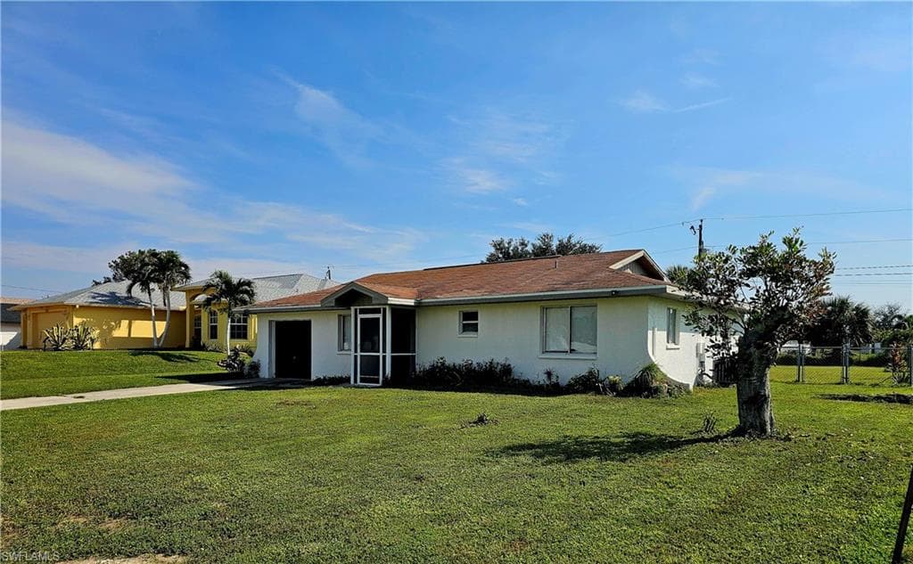1309 4th Ave, Cape Coral, FL 33909-1