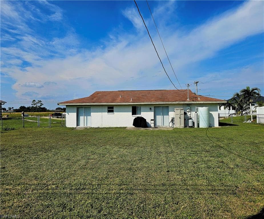 1309 4th Ave, Cape Coral, FL 33909-5