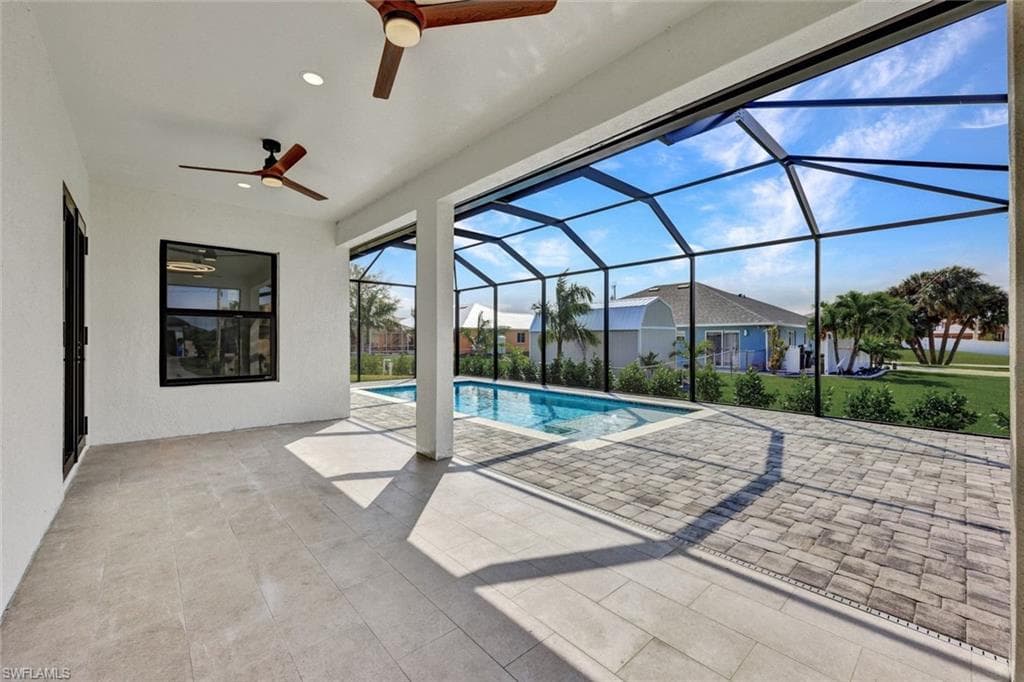 3524 15th Ter, Cape Coral, FL 33993-29