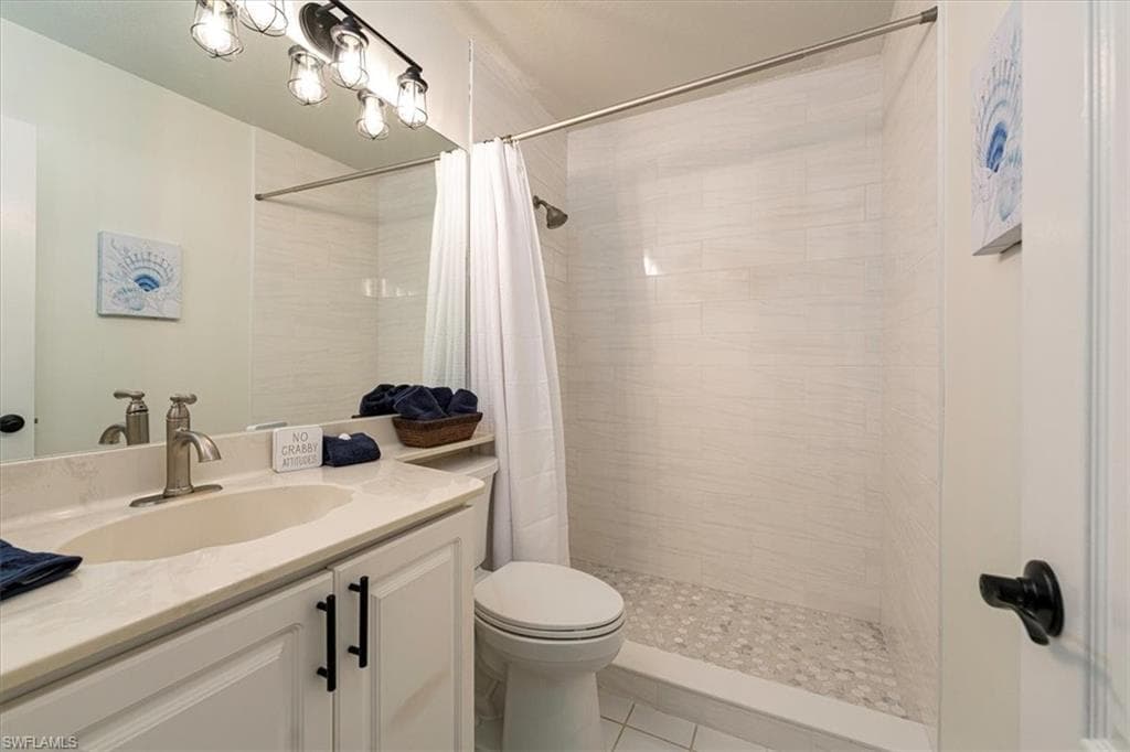 8370 Excalibur Cir J4, Naples, FL 34108-9