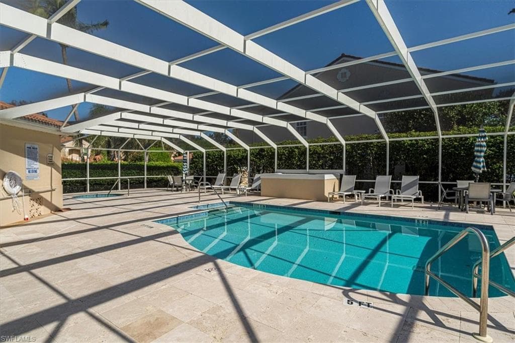 8370 Excalibur Cir J4, Naples, FL 34108-27
