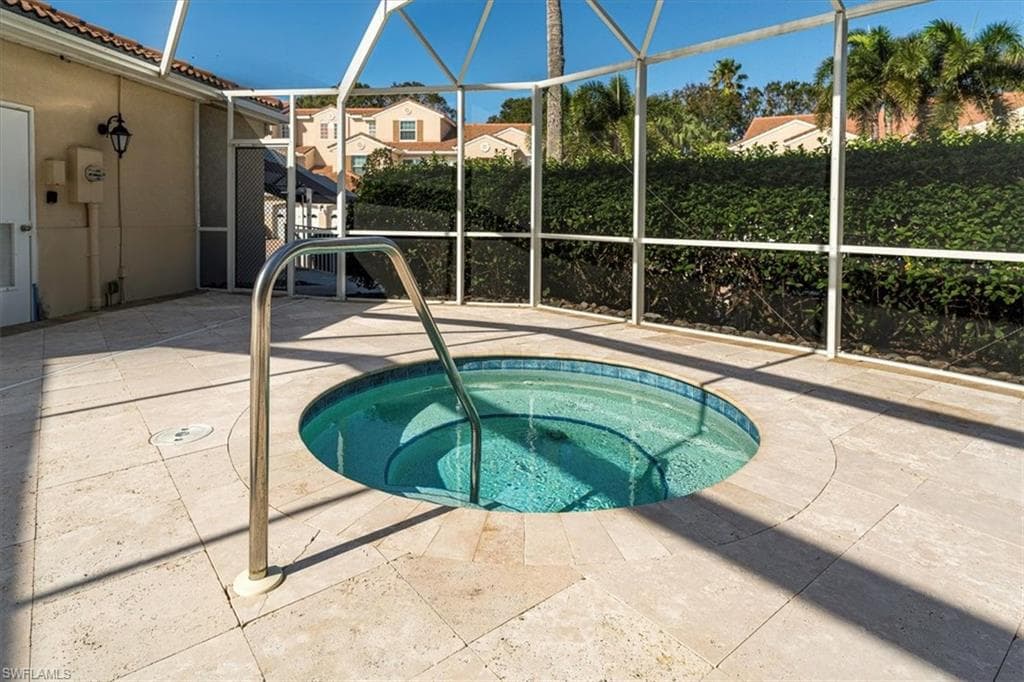 8370 Excalibur Cir J4, Naples, FL 34108-28