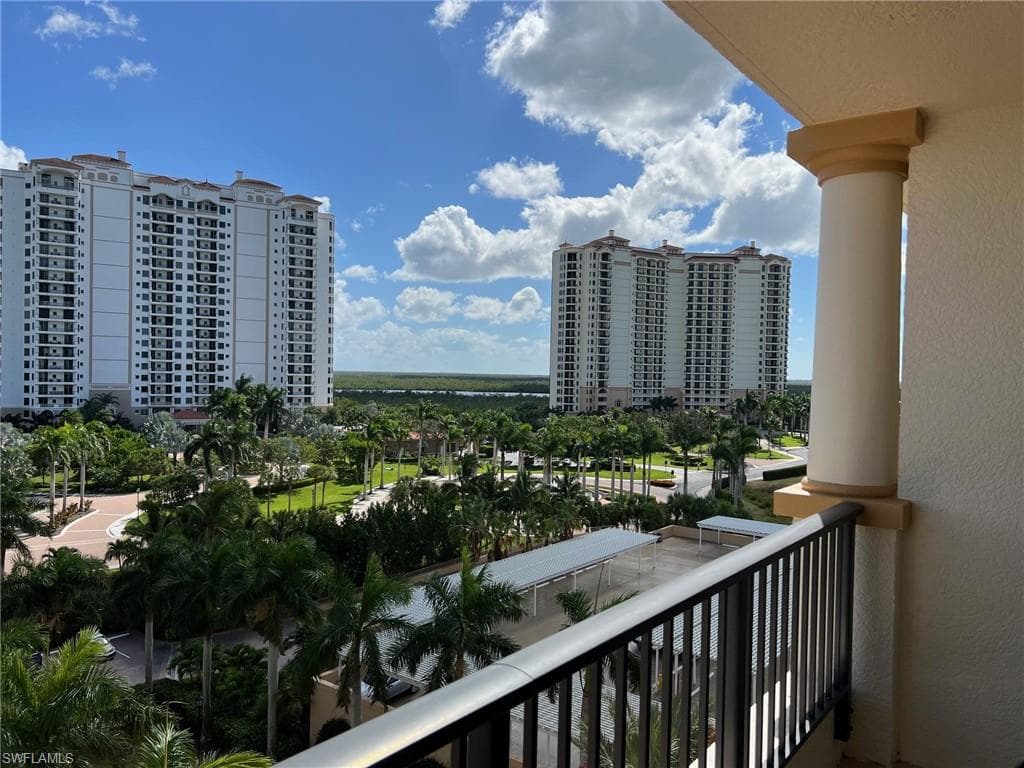 1065 Borghese Ln 704, Naples, FL 34114-21