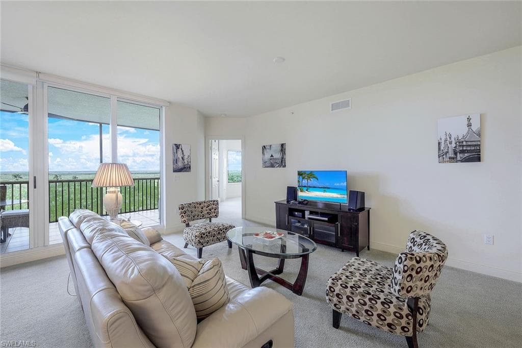 1065 Borghese Ln 704, Naples, FL 34114-6