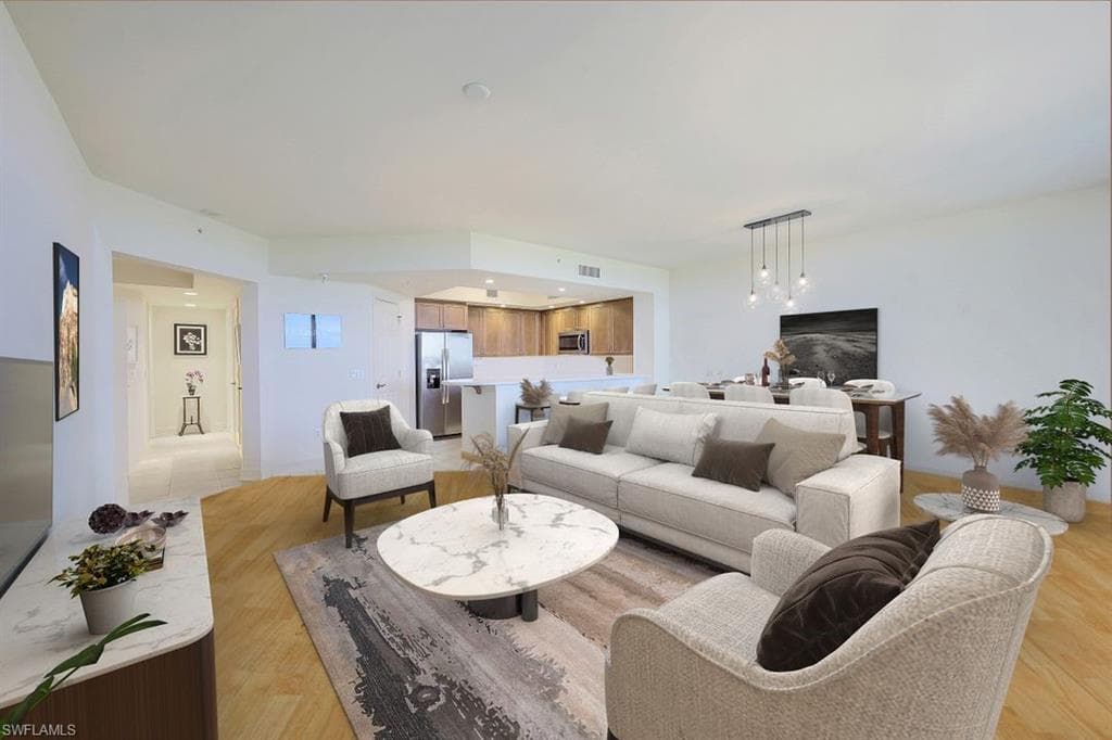 1065 Borghese Ln 704, Naples, FL 34114-7