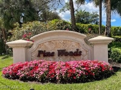 2419 Pine Woods Cir 11, Naples, FL 34105-21