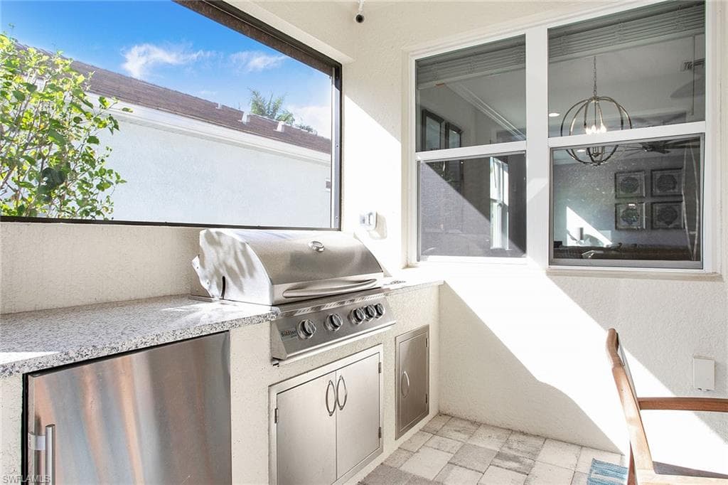 14551 Topsail Dr, Naples, FL 34114-27