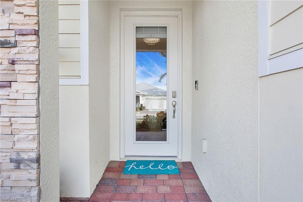 14551 Topsail Dr, Naples, FL 34114-5