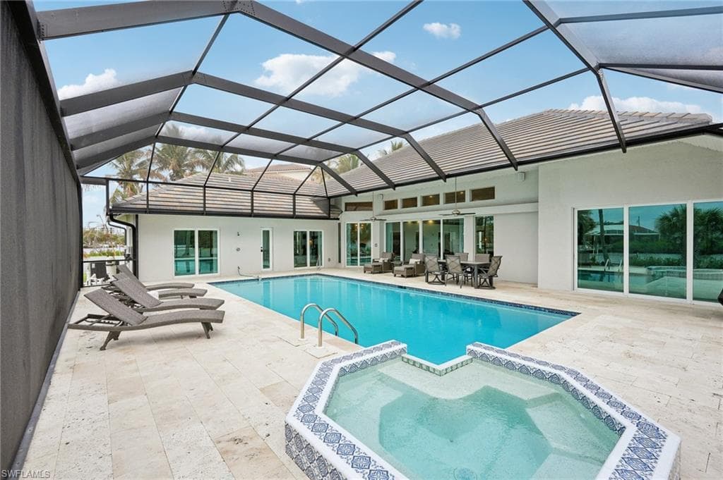 271 6th St, Bonita Springs, FL 34134-4