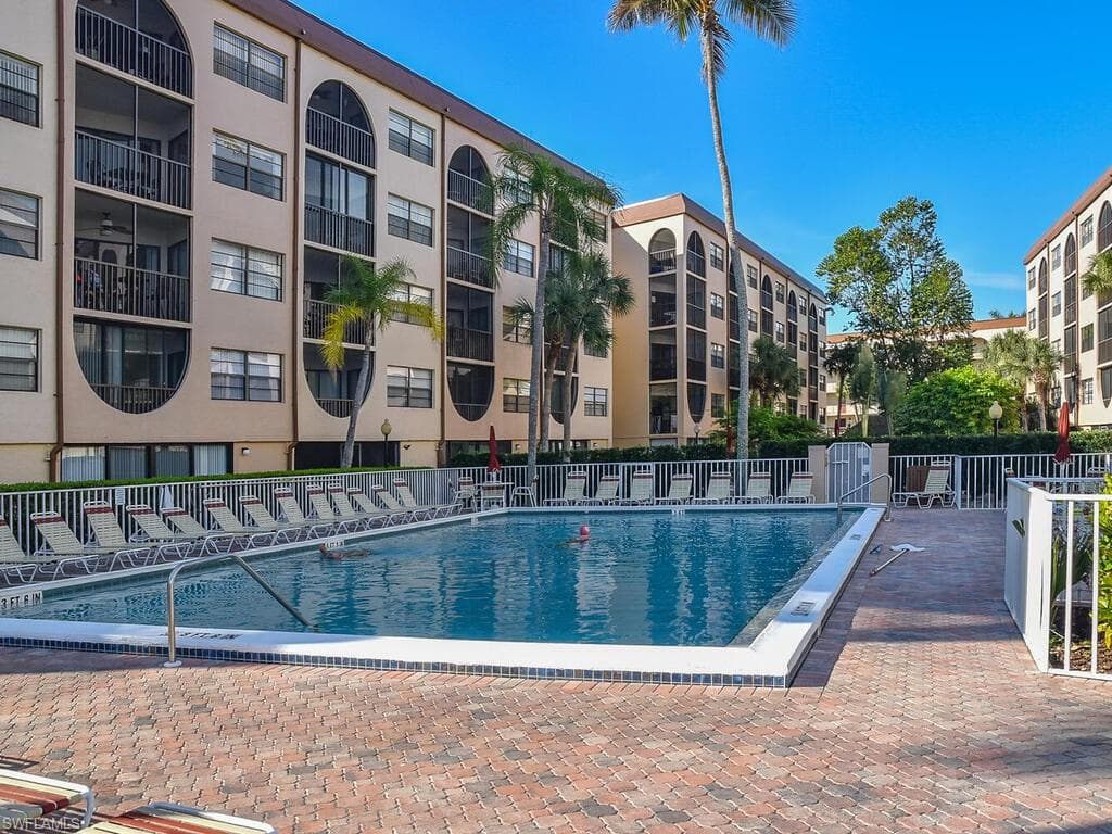 1012 Anglers Cv D-301, Marco Island, FL 34145-19