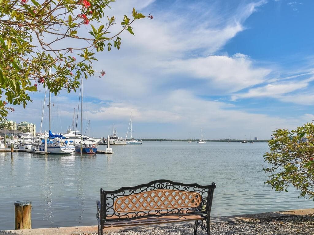 1012 Anglers Cv D-301, Marco Island, FL 34145-25