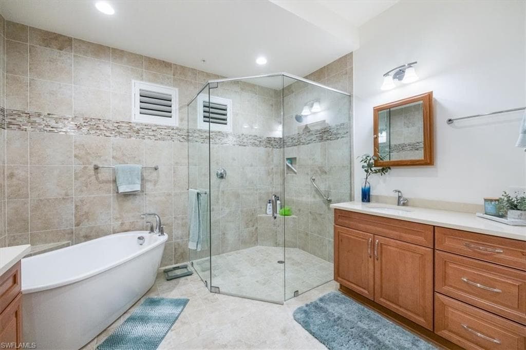 21530 Strada Nuova Cir C-307, Estero, FL 33928-18