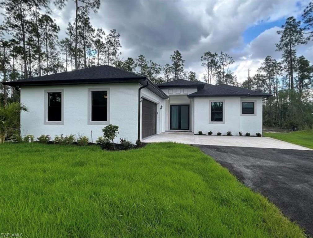 4571 22nd St NE, Naples, FL 34120-2