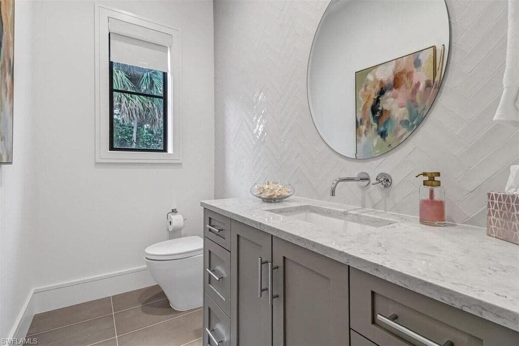1546 Mandarin Rd, Naples, FL 34102-23