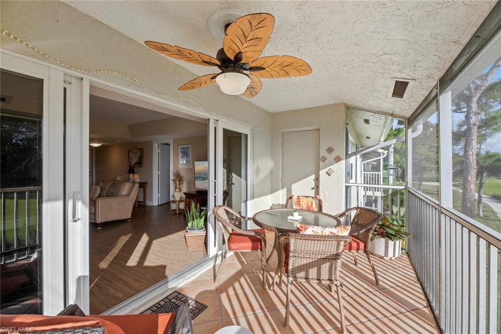 260 Winners Cir 2, Naples, FL 34112-10