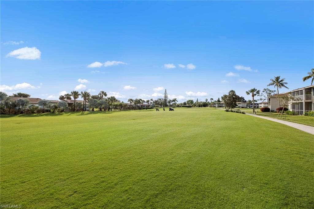 260 Winners Cir 2, Naples, FL 34112-5
