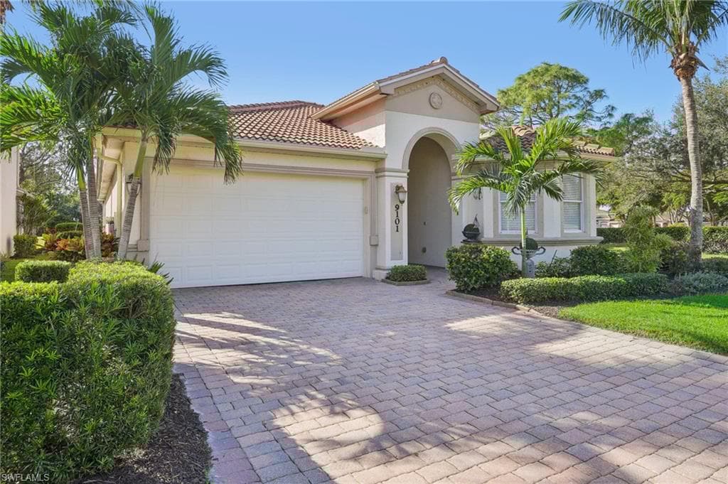 9101 Spanish Moss Way, Bonita Springs, FL 34135-3