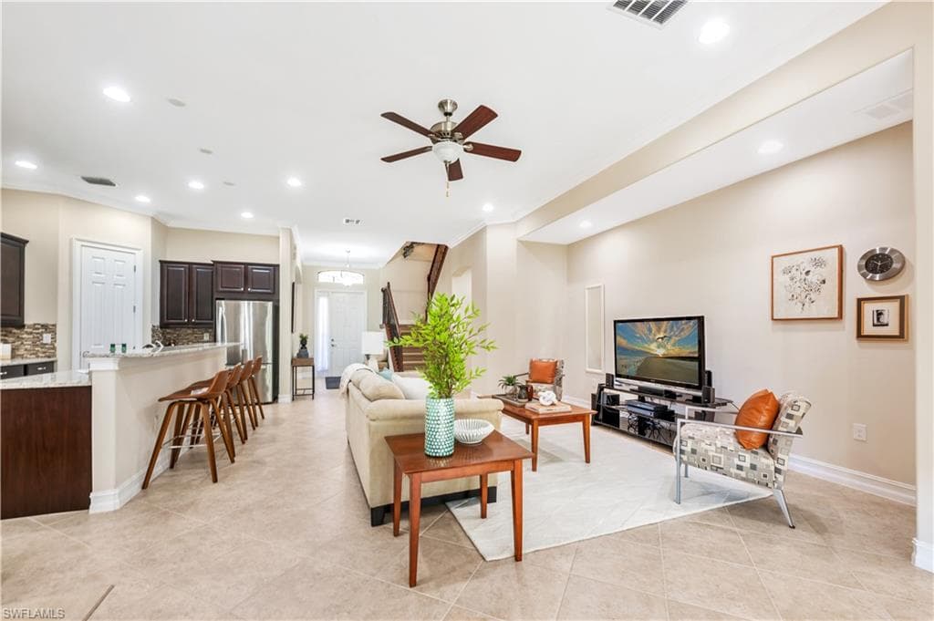 7812 Bucks Run Dr, Naples, FL 34120-12