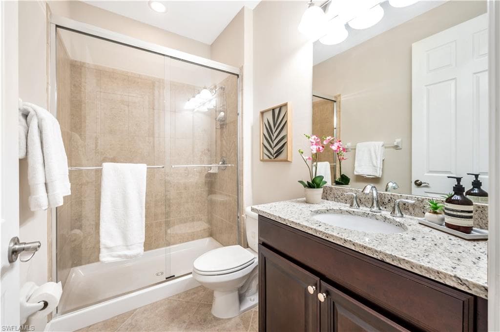 7812 Bucks Run Dr, Naples, FL 34120-31