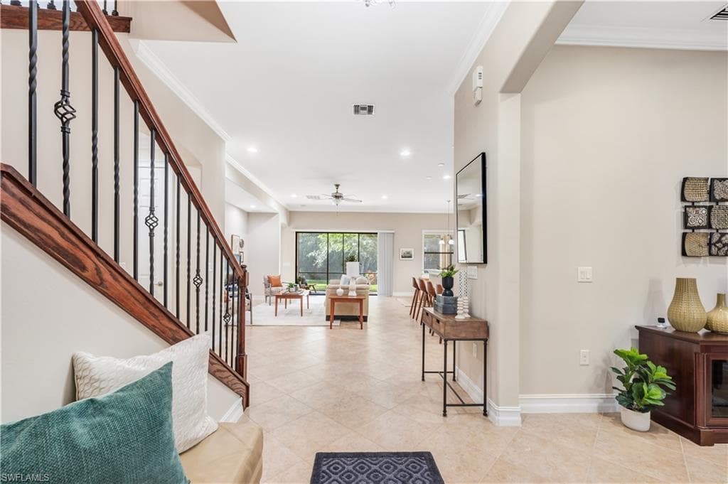 7812 Bucks Run Dr, Naples, FL 34120-4